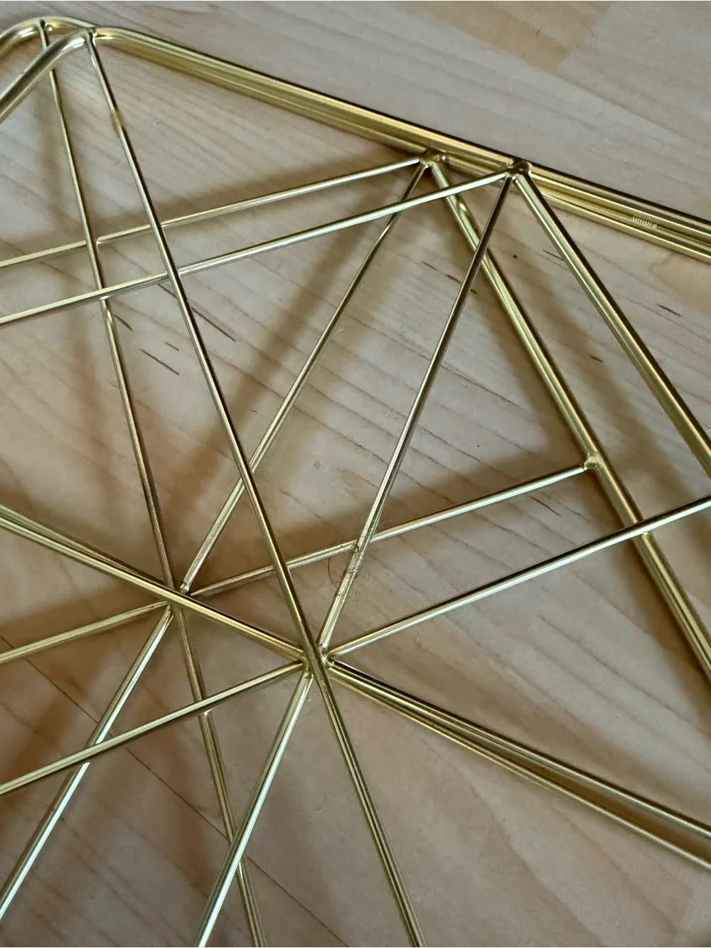 Gold Metal hanger / Geometric Wire Organizer